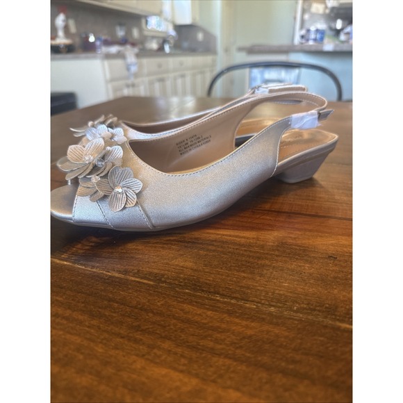 Comfort view Open Toe Sandals Size 10.5 Wide New - Picture 7 of 8